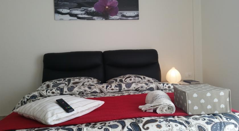 Lian Room B&B Caserta Szoba fotó