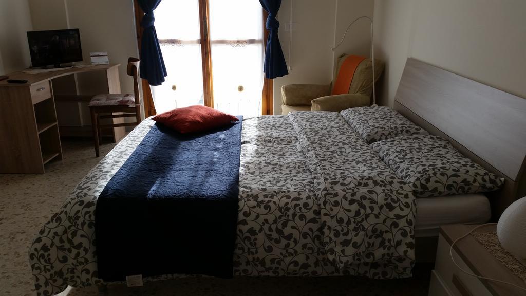Lian Room B&B Caserta Kültér fotó