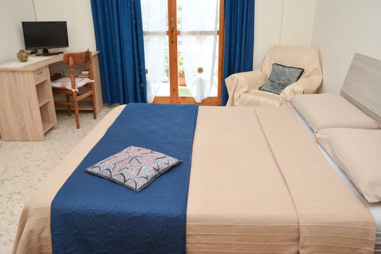 Lian Room B&B Caserta Kültér fotó