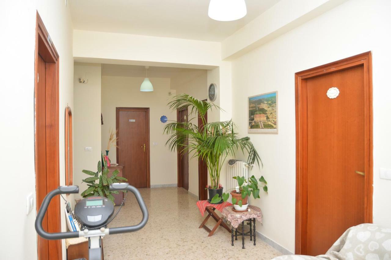 Lian Room B&B Caserta Kültér fotó