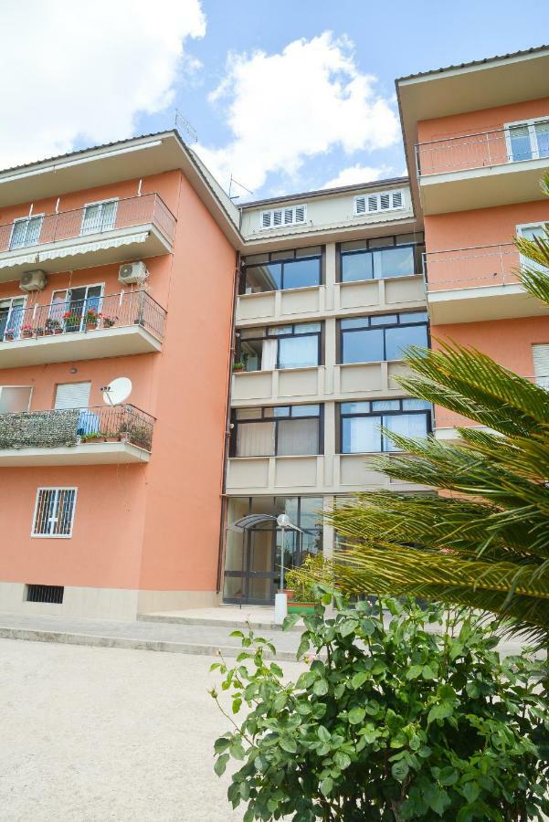 Lian Room B&B Caserta Kültér fotó