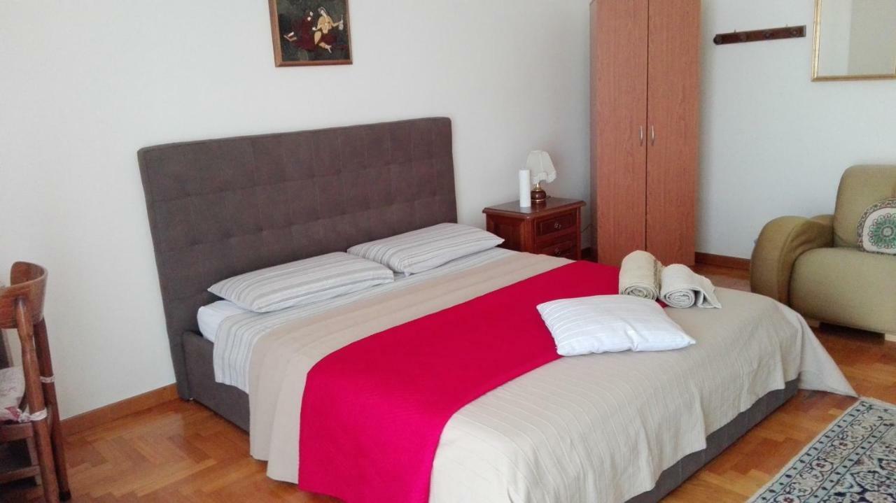 Lian Room B&B Caserta Kültér fotó